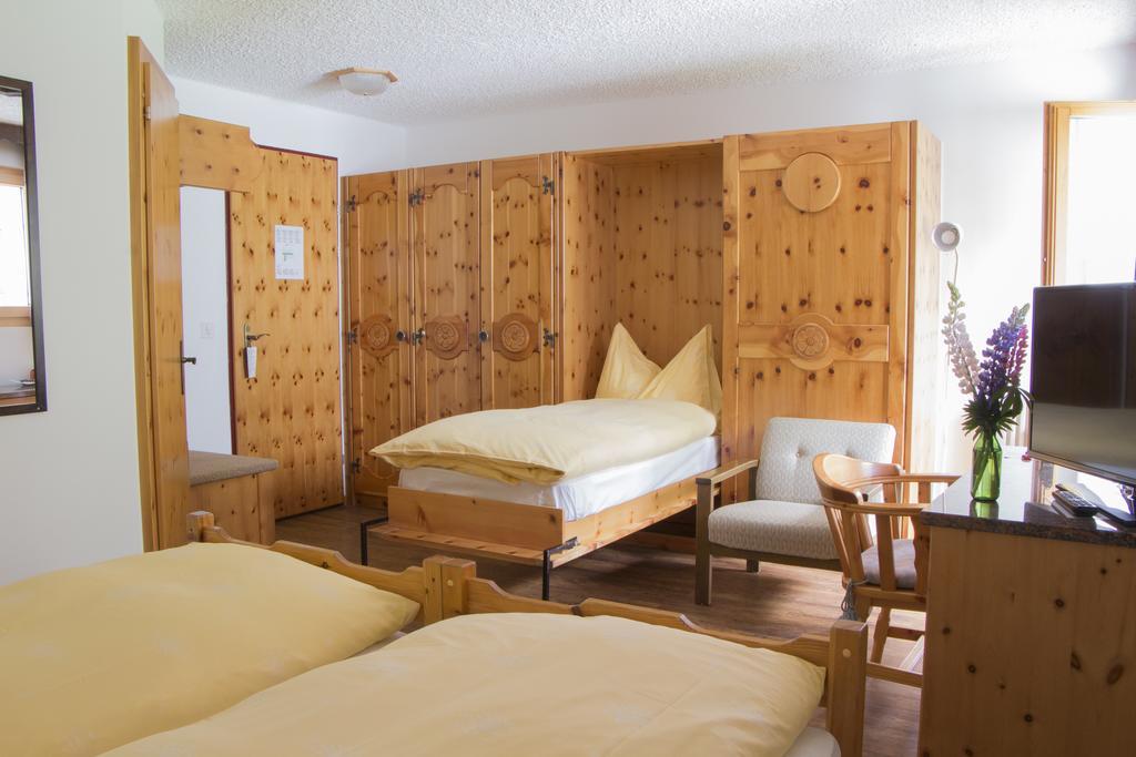 Hotel Waldhaus Bettmeralp Room photo